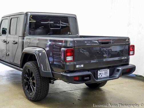 2025 Jeep Gladiator Nighthawk