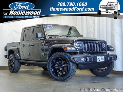 2025 Jeep Gladiator Nighthawk