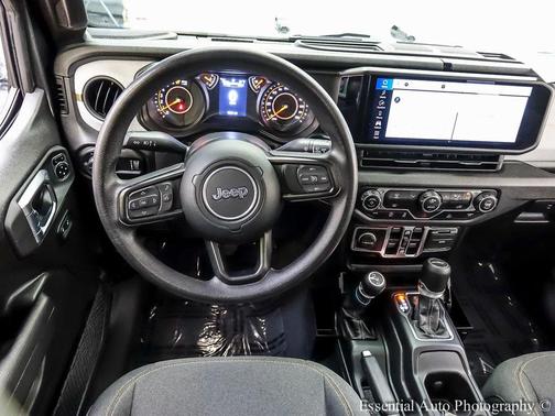 2025 Jeep Gladiator Nighthawk