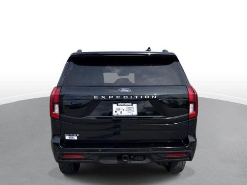 AGATE BLACK METALLIC 2025 Ford Expedition Active