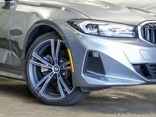2024 BMW 330 i
