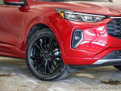 2023 Ford Escape ST-Line Elite