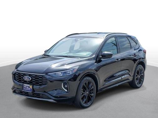 Agate Black Metallic 2023 Ford Escape ST-Line Elite
