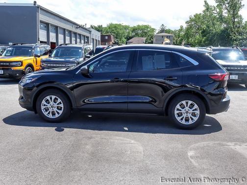 AGATE BLACK METALLIC 2024 Ford Escape Active