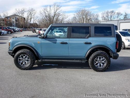 2021 Ford Bronco Badlands
