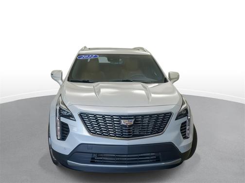 2022 Cadillac XT4 Premium Luxury