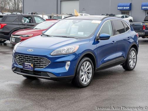 2022 Ford Escape Titanium