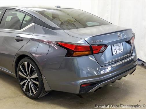 2022 Nissan Altima SR VC-Turbo FWD