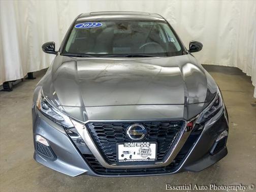 2022 Nissan Altima SR VC-Turbo FWD