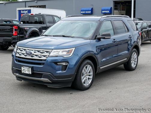 BLUE METALLIC 2019 Ford Explorer XLT