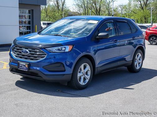 ATLAS BLUE 2021 Ford Edge SE