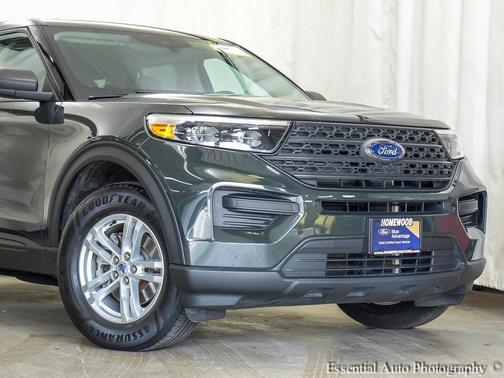 2022 Ford Explorer Base