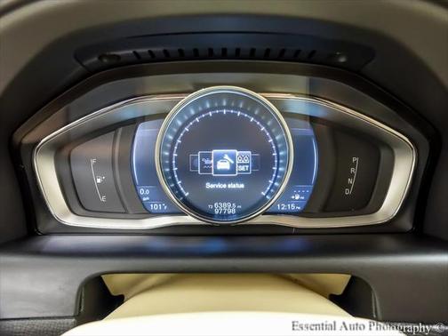 2016 Volvo XC60 T5 Drive-E Premier