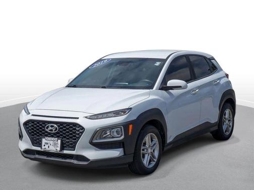 Chalk White 2019 Hyundai KONA SE