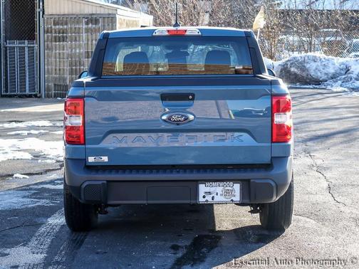 2022 Ford Maverick XL