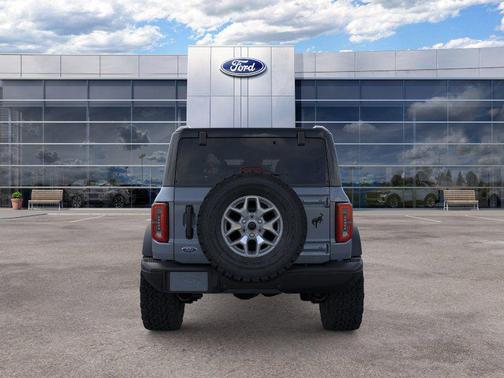 AZURE GRAY MET TRI-COAT 2025 Ford Bronco Badlands