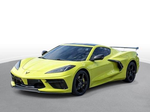 Accelerate Yellow Metallic 2020 Chevrolet Corvette Stingray w/3LT