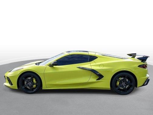 Accelerate Yellow Metallic 2020 Chevrolet Corvette Stingray w/3LT