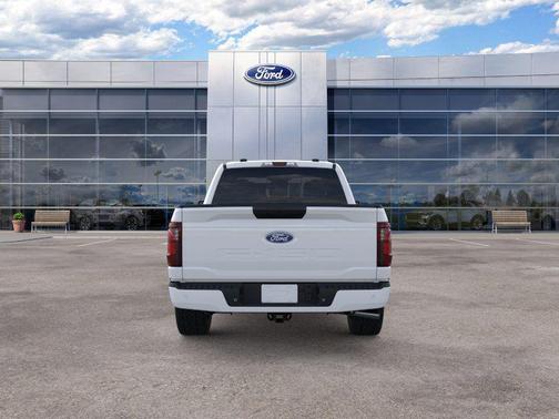OXFORD WHITE 2026 Ford F-150 XLT