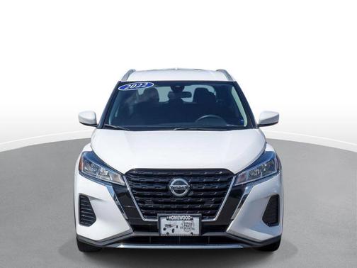 Fresh Powder 2022 Nissan Kicks SV
