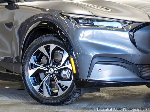 2021 Ford Mustang Mach-E Premium