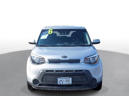 2016 Kia Soul Base