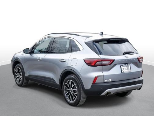 2024 Ford Escape PHEV SE