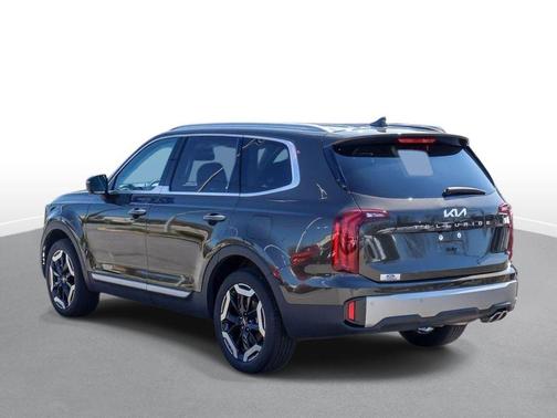 Dark Moss 2025 Kia Telluride S