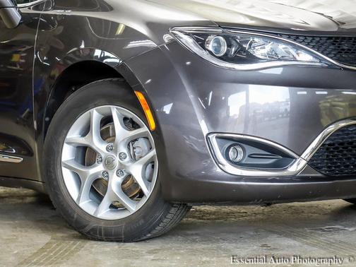 2019 Chrysler Pacifica Touring-L Plus