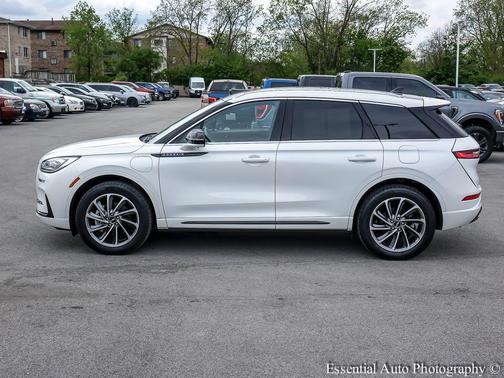 PRISTINE WHITE MET 3C 2024 Lincoln Corsair Grand Touring