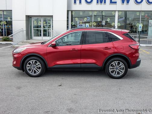 Red Metallic 2022 Ford Escape SEL