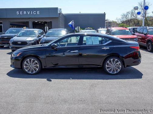 Super Black 2023 Nissan Altima 2.5 SL