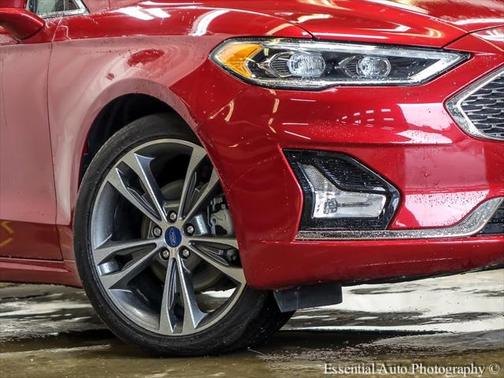 Photo 3 of 25 of 2020 Ford Fusion Titanium