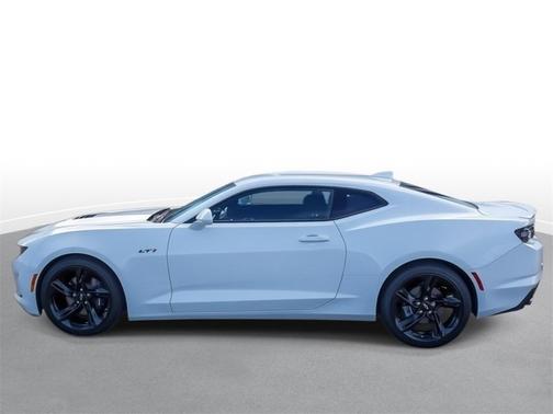 2021 Chevrolet Camaro RWD Coupe LT1