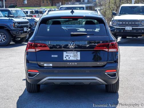 2023 Volkswagen Taos 1.5T SE