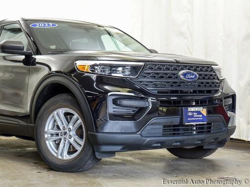 2023 Ford Explorer Base