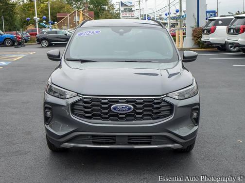 Gray Metallic 2025 Ford Escape ST-Line Select