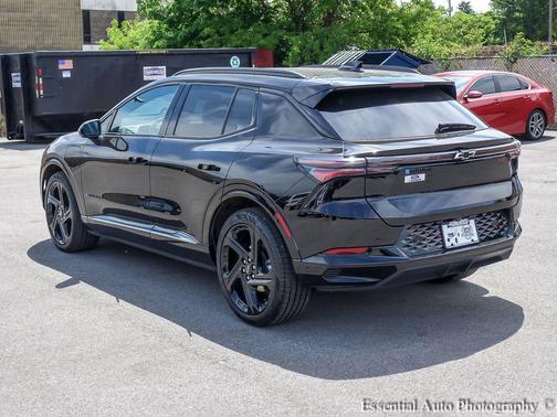 Black 2024 Chevrolet Equinox EV RS