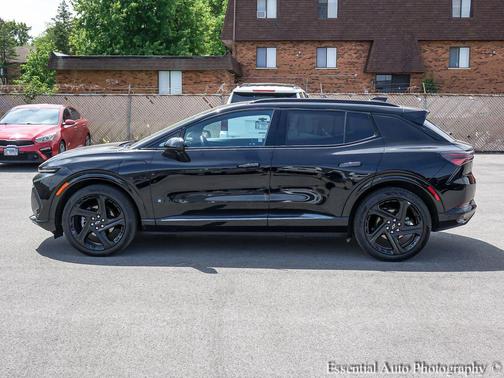 Black 2024 Chevrolet Equinox EV RS