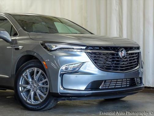 2023 Buick Enclave Essence AWD