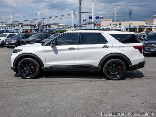 Star White Metallic Tri-Coat 2022 Ford Explorer ST