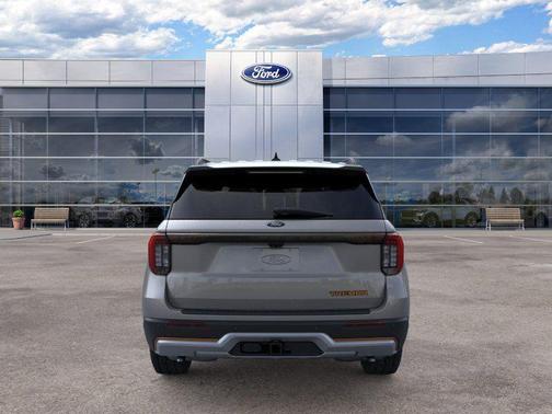 CARBONIZED GRAY METALLIC 2026 Ford Explorer Tremor