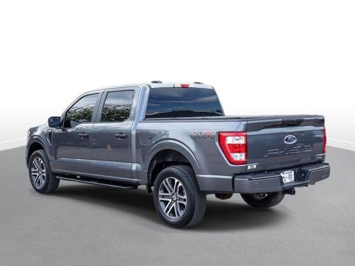 CARBONIZED GRAY METALLIC 2022 Ford F-150 XL