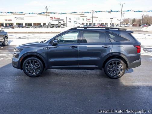 2022 Kia Sorento SX