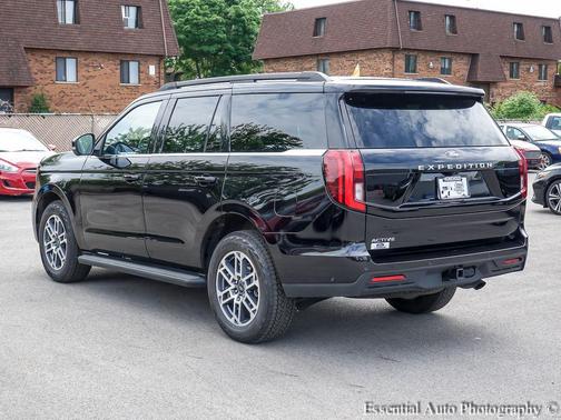 AGATE BLACK METALLIC 2025 Ford Expedition Active