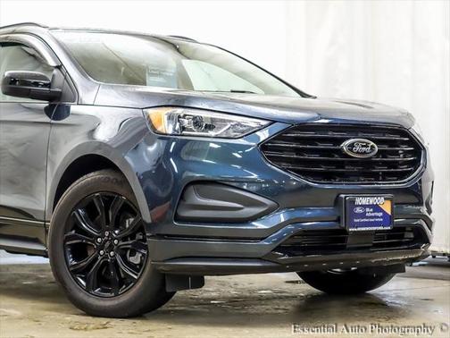 2022 Ford Edge SE