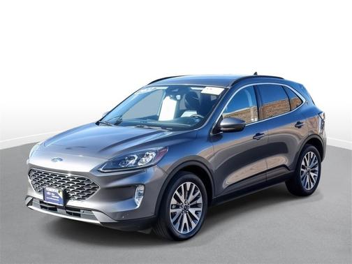 2022 Ford Escape Titanium