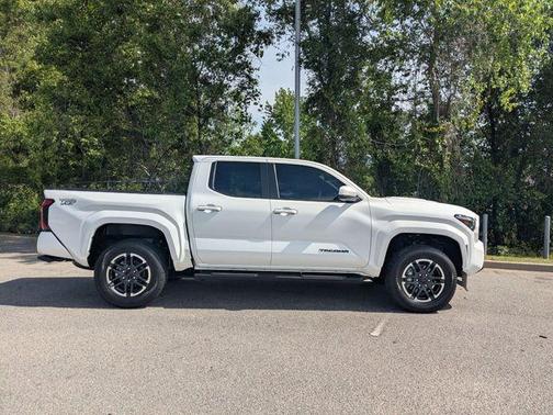 Ice Cap 2025 Toyota Tacoma SR