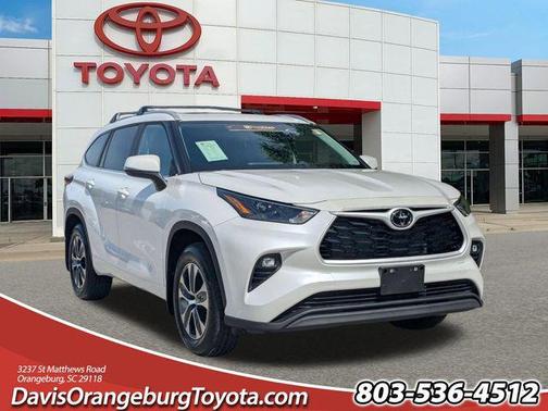 Wind Chill Pearl 2025 Toyota Highlander XLE