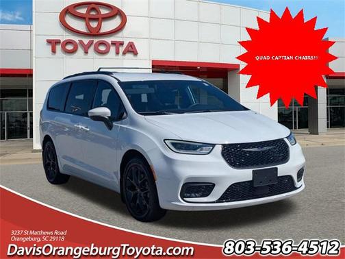 2023 Chrysler Pacifica Touring L